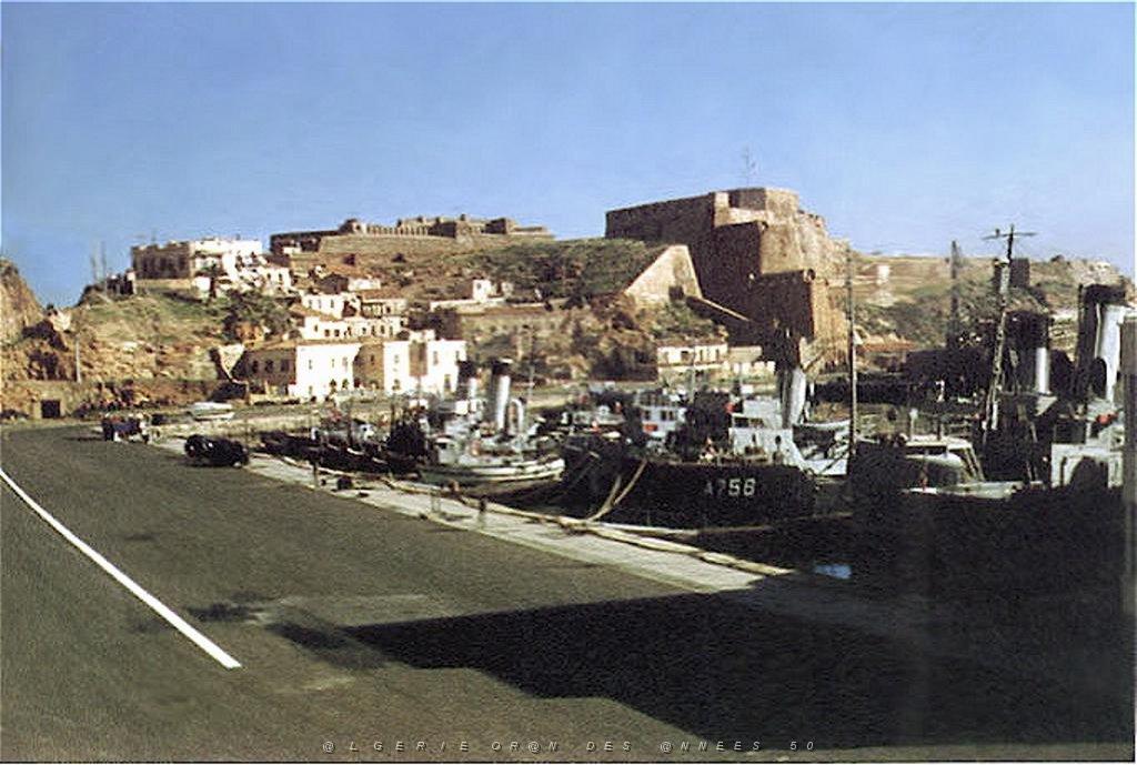 MERS EL KEBIR B LA BASE NAVALE ET LE VIEUX PORT 02.JPG